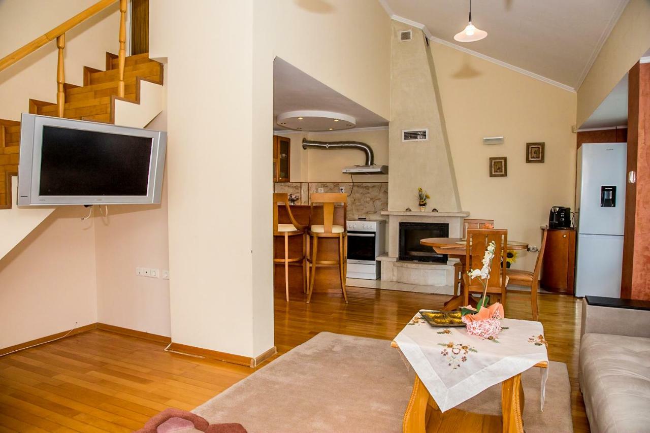 Spacious & Sunny Maisonette With Terrace Near Centre By Flаt Manаger Burgas Zewnętrze zdjęcie